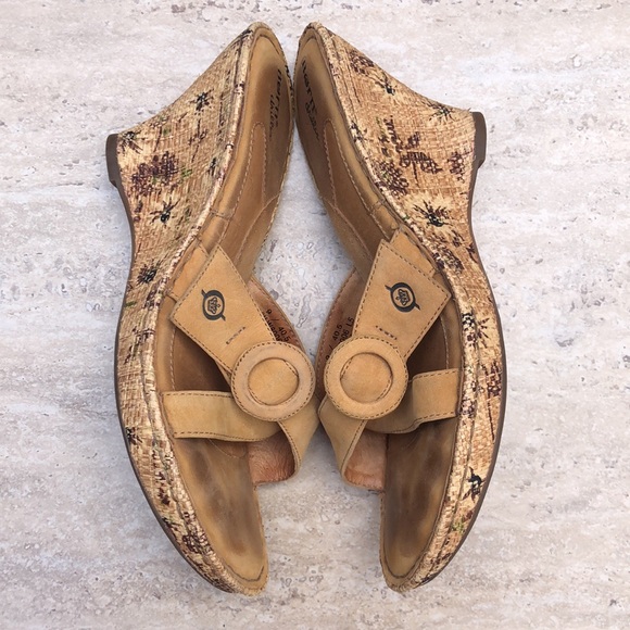 BORN Tropical Wedge Leather Strap Heeled Sandal - Picture 11 of 13